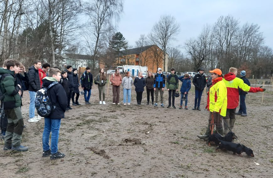 Baumpflanzaktion der 8a