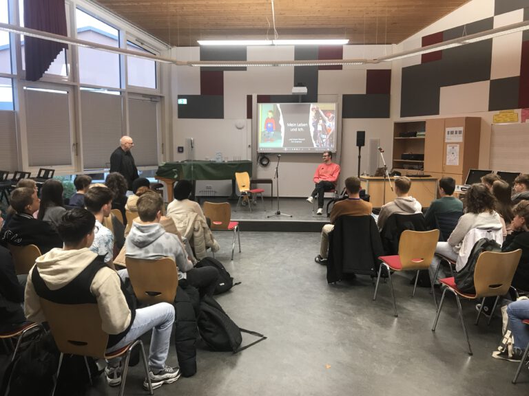 Mehr über den Artikel erfahren Projekttag „Von Behindertensportlern lernen!“ am Hölty-Gymnasium Celle