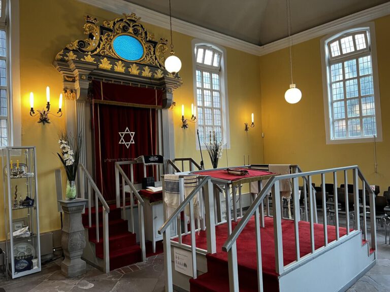 Mehr über den Artikel erfahren Gedenkveranstaltung in der Celler Synagoge