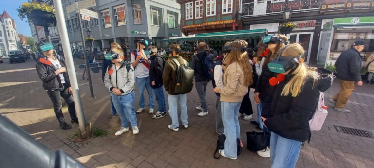 Mehr über den Artikel erfahren Der WPU-Geschichtskurs Jahrgang 8 auf VR-Brillen-Entdeckungstour durch das mittelalterliche und frühneuzeitliche Celle