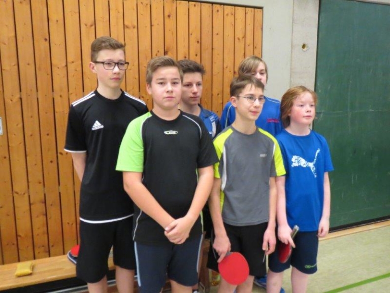 Read more about the article Hölty Zweiter bei Kreisentscheid „Jugend trainiert für Olympia Tischtennis“