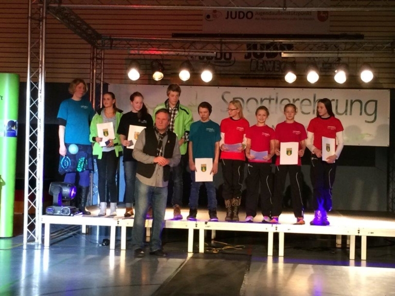 Read more about the article Sportlerehrung am 13.02.2015 in Nienhagen